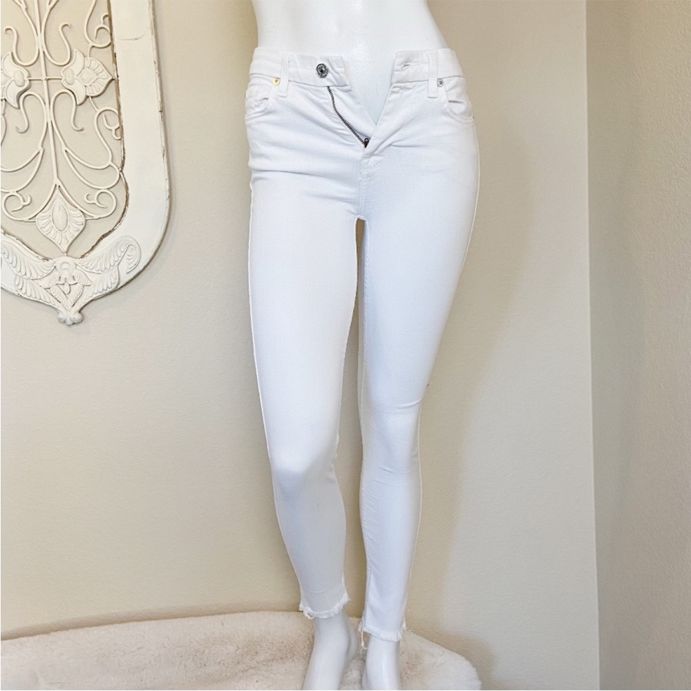 7 For All Mankind | Womens White High Waist Ankle Jeans with Fray Hem | Size: 25